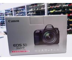Canon EOS-5D Mark IV DSLR Camera Kit with Canon EF 24-70mm F4L IS USM Lens